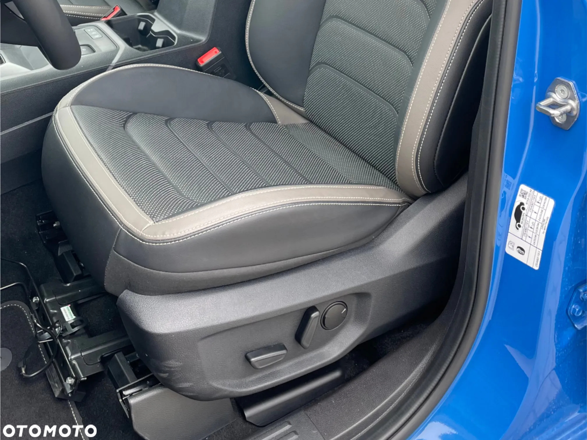Volkswagen Amarok - 18