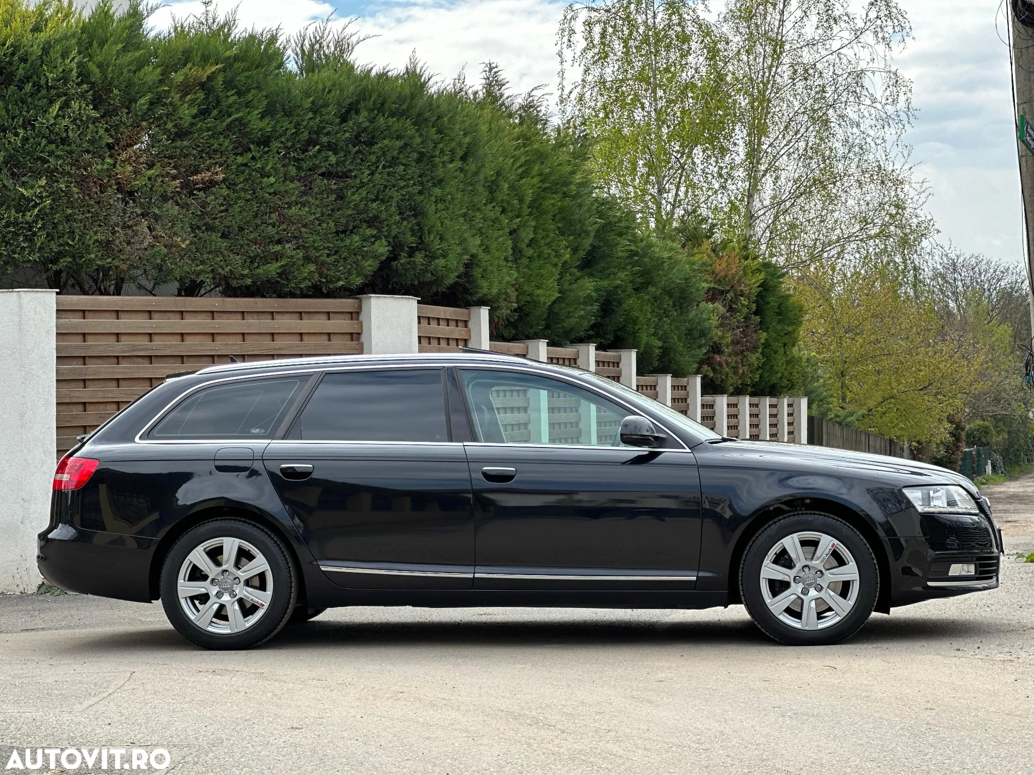 Audi A6 2.7 TDI DPF Multitronic Avant - 14