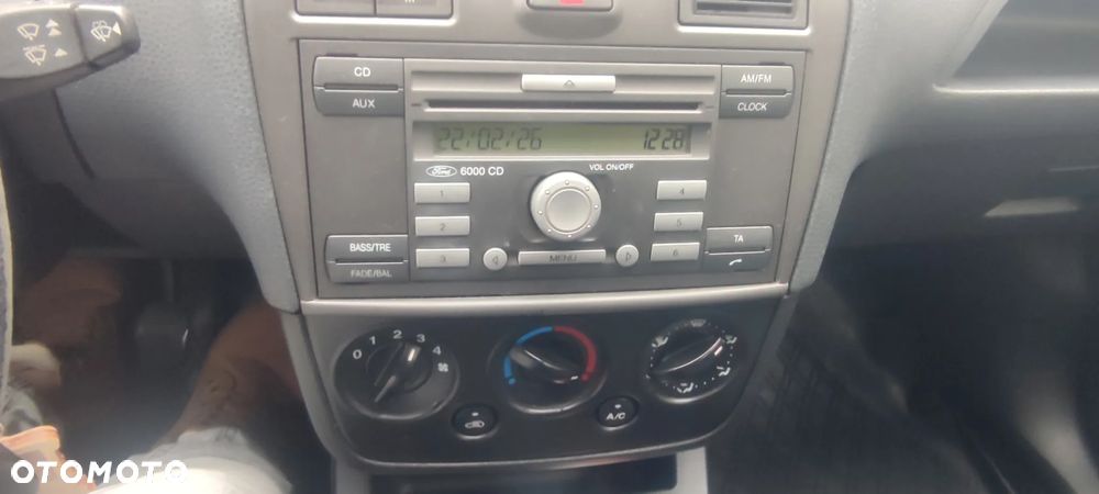 Ford Fiesta 1.4 TDCI - 7