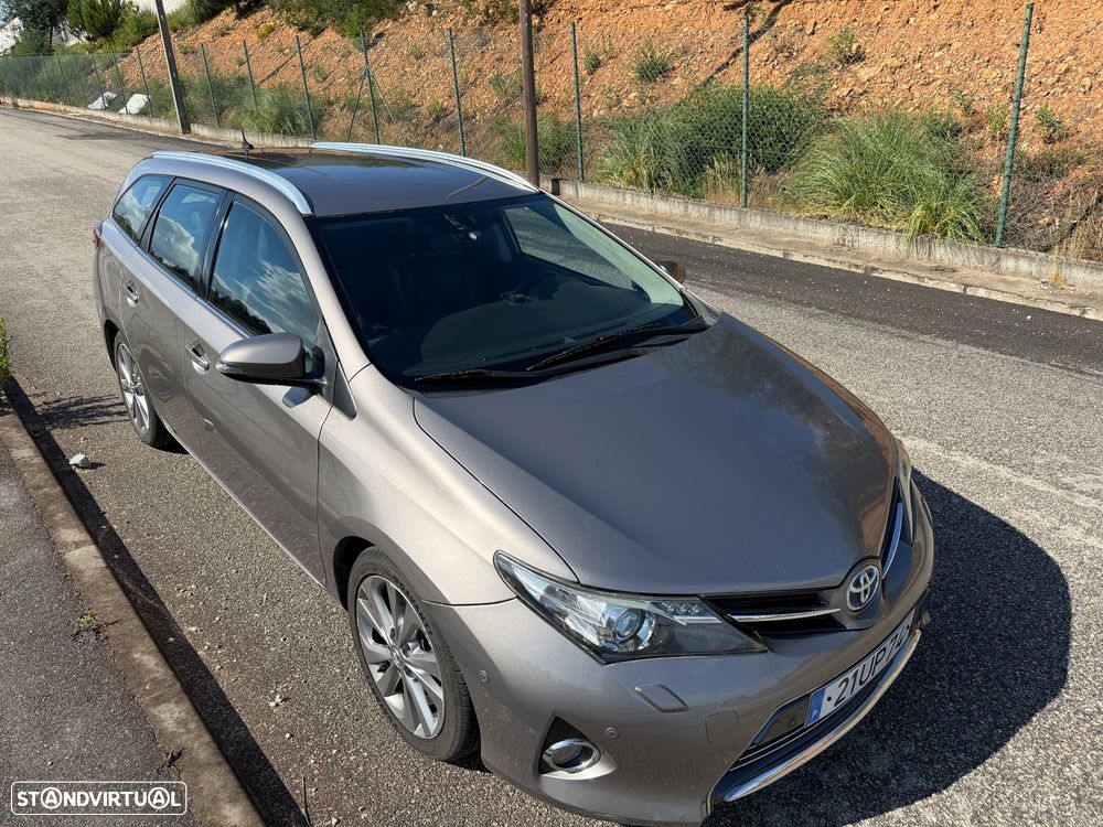 Toyota Auris Touring Sports 1.8 HSD Exclusive +TSS+Navi - 18