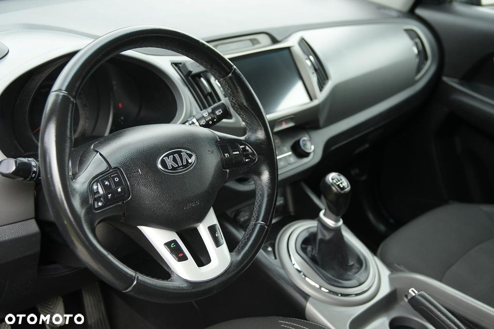 Kia Sportage 1.6 GDI 2WD ISG Attract - 22