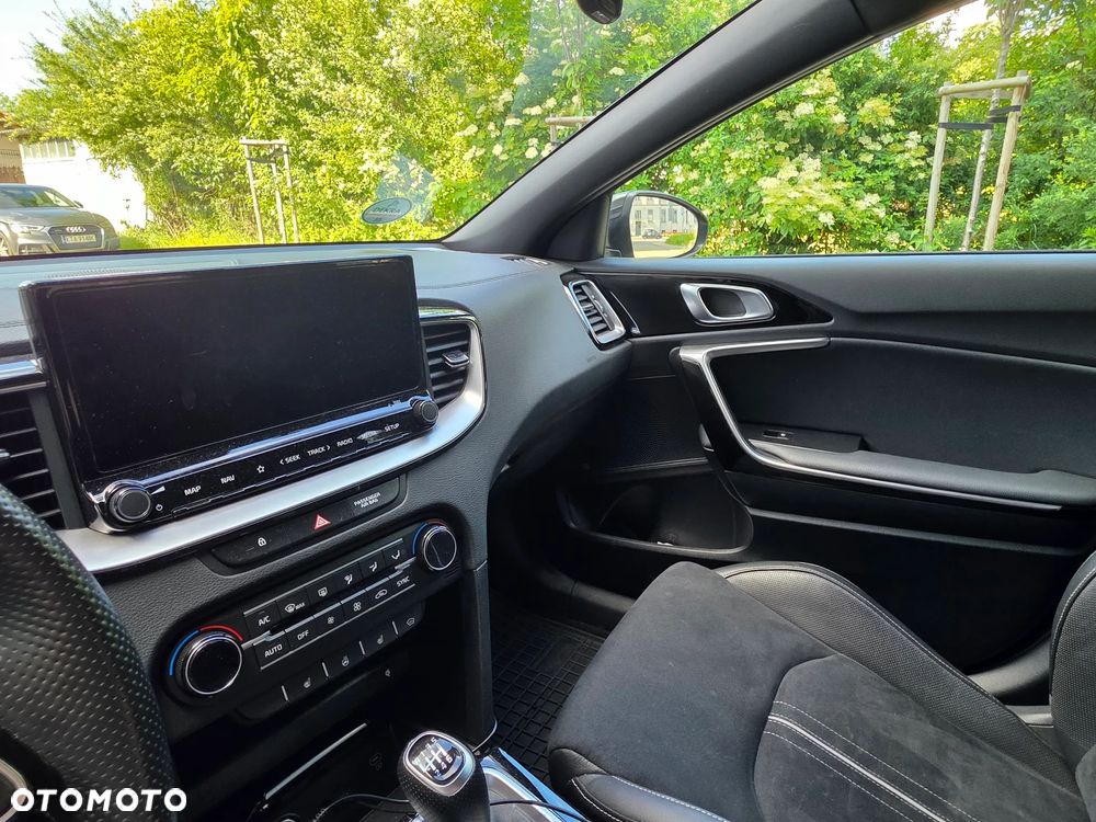 Kia XCeed 1.5 T-GDI GT-Line - 8