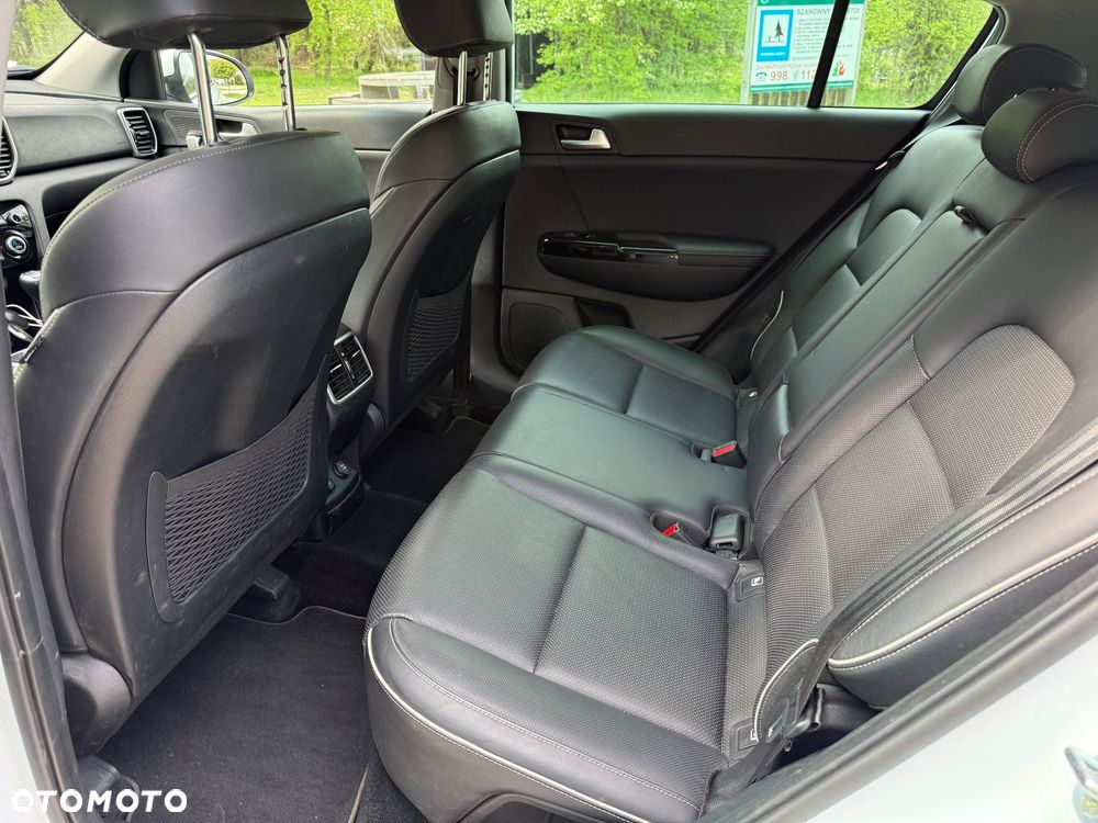 Kia Sportage 1.6 T-GDI Black Edition Plus 2WD - 8