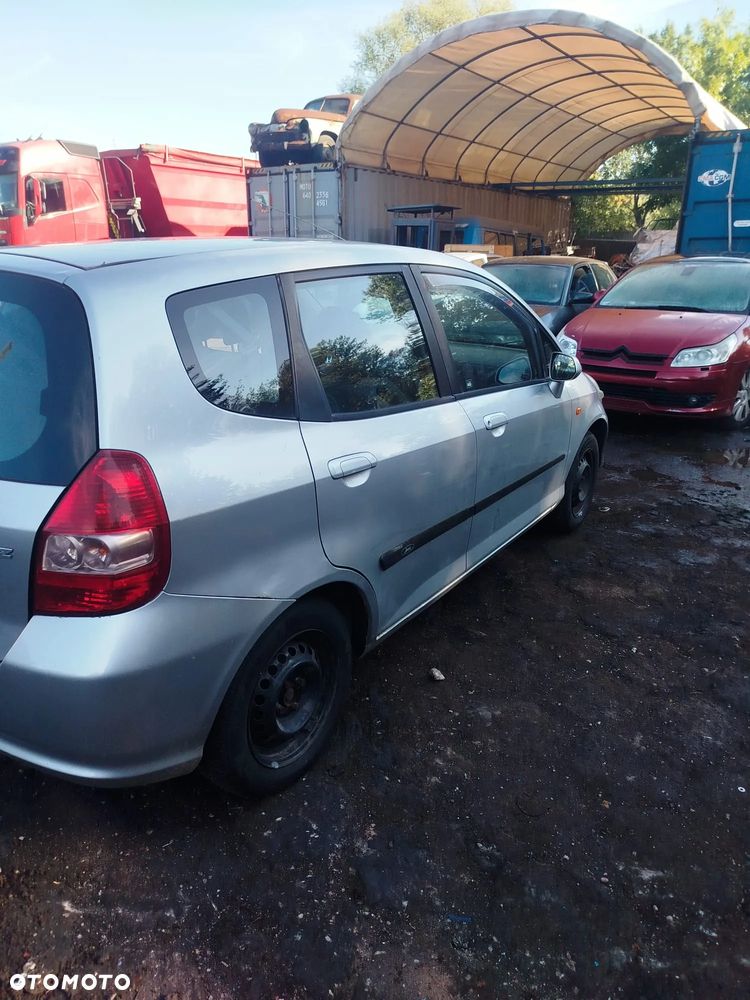 Honda Jazz na części. - 5