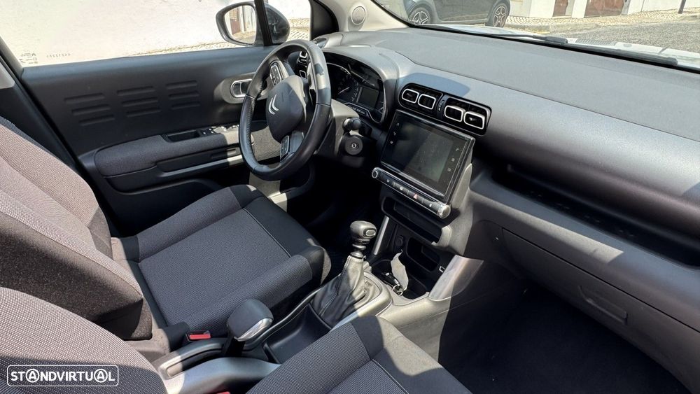 Citroën C3 Aircross 1.2 PureTech Shine - 15