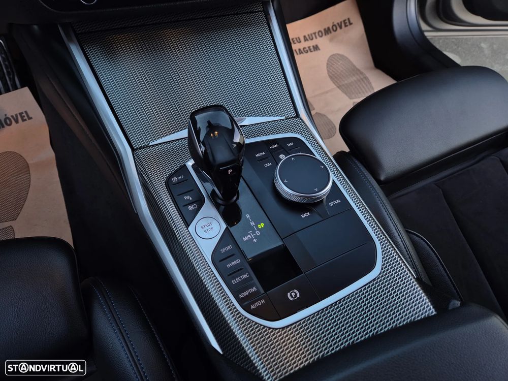 BMW 330 e Pack M Auto - 26