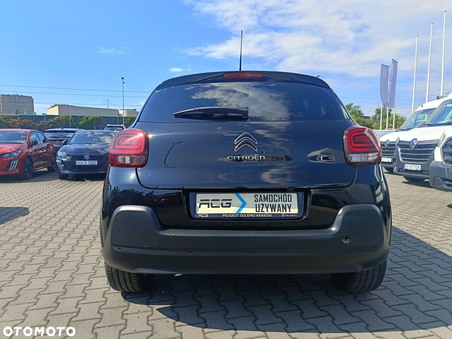 Citroën C3 1.2 PureTech Shine EAT6 - 3