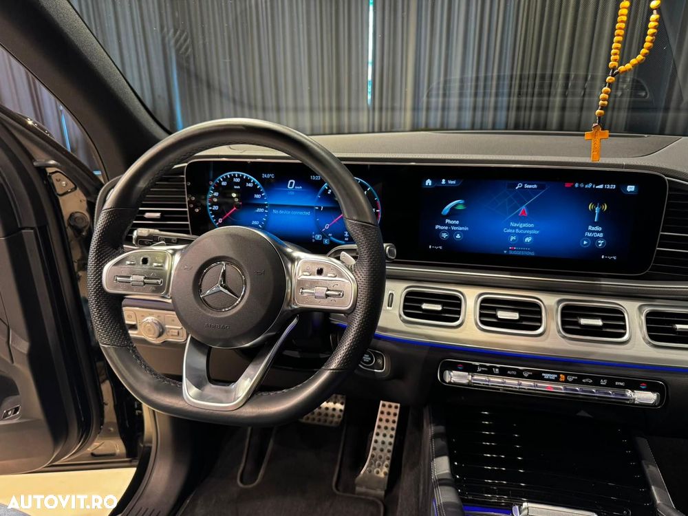 Mercedes-Benz GLS - 18