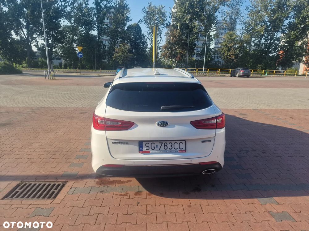 Kia Optima 1.7 CRDI L DCT - 4