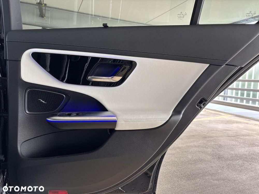 Mercedes-Benz Klasa C - 22