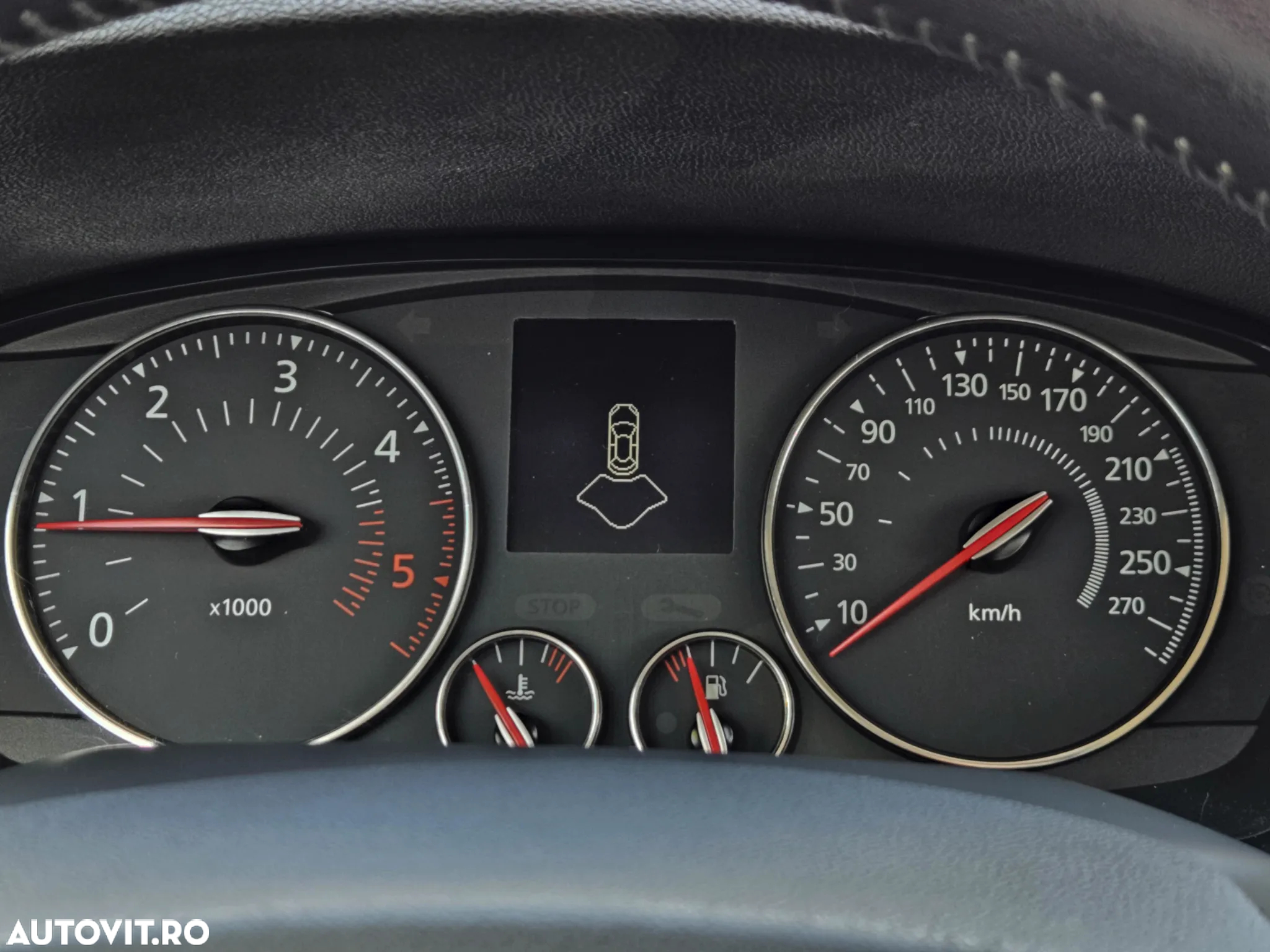 Renault Laguna dCi 110 FAP Limited - 16