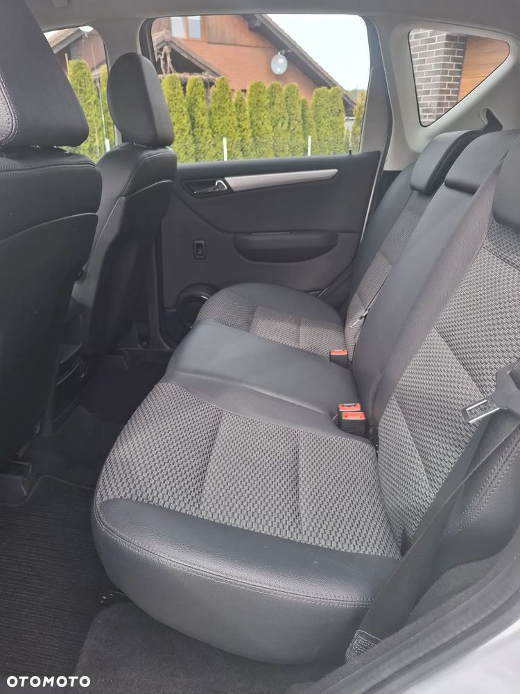 Mercedes-Benz Klasa A 170 Autotronic Avantgarde - 22