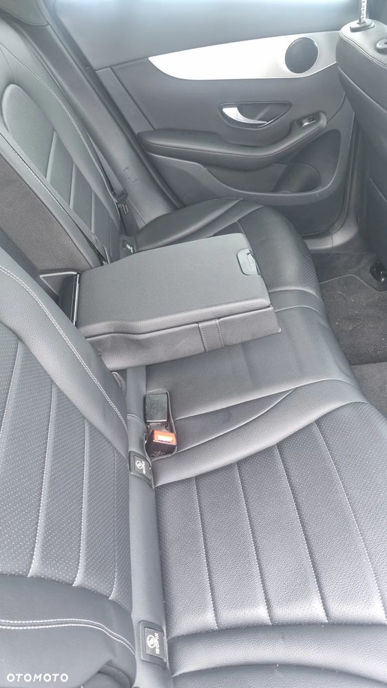 Mercedes-Benz GLC - 14