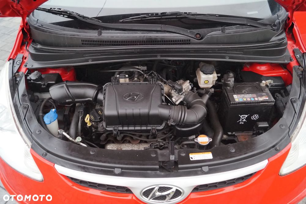 Hyundai i10 1.1 Base - 15