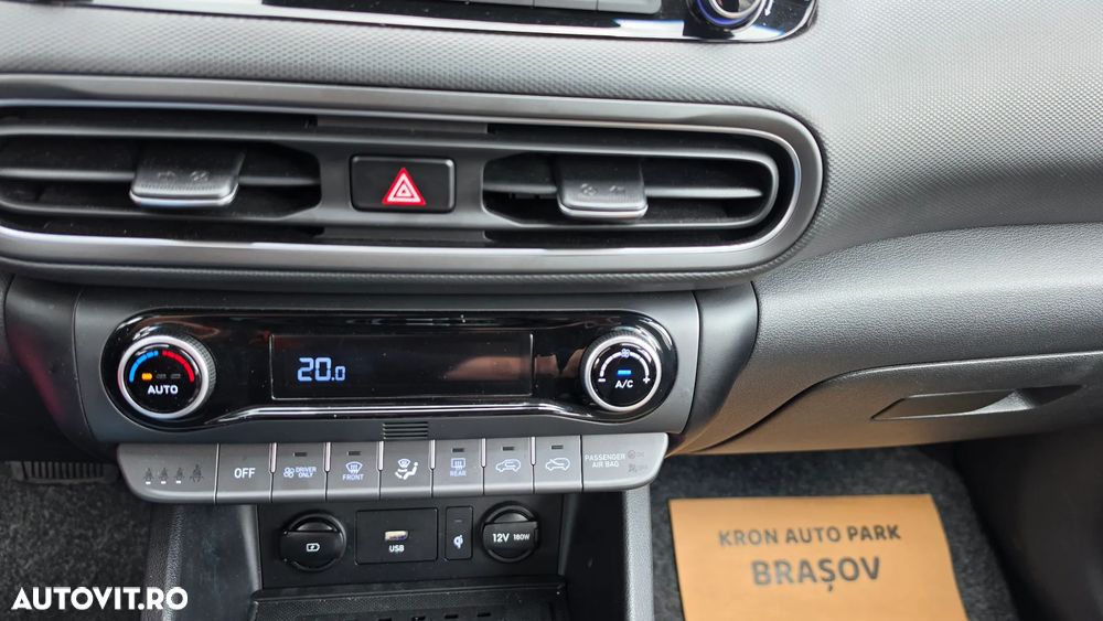 Hyundai KONA - 10