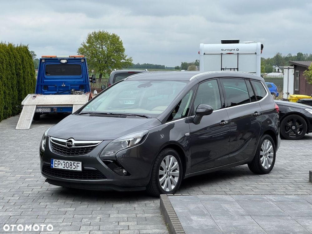 Opel Zafira - 1