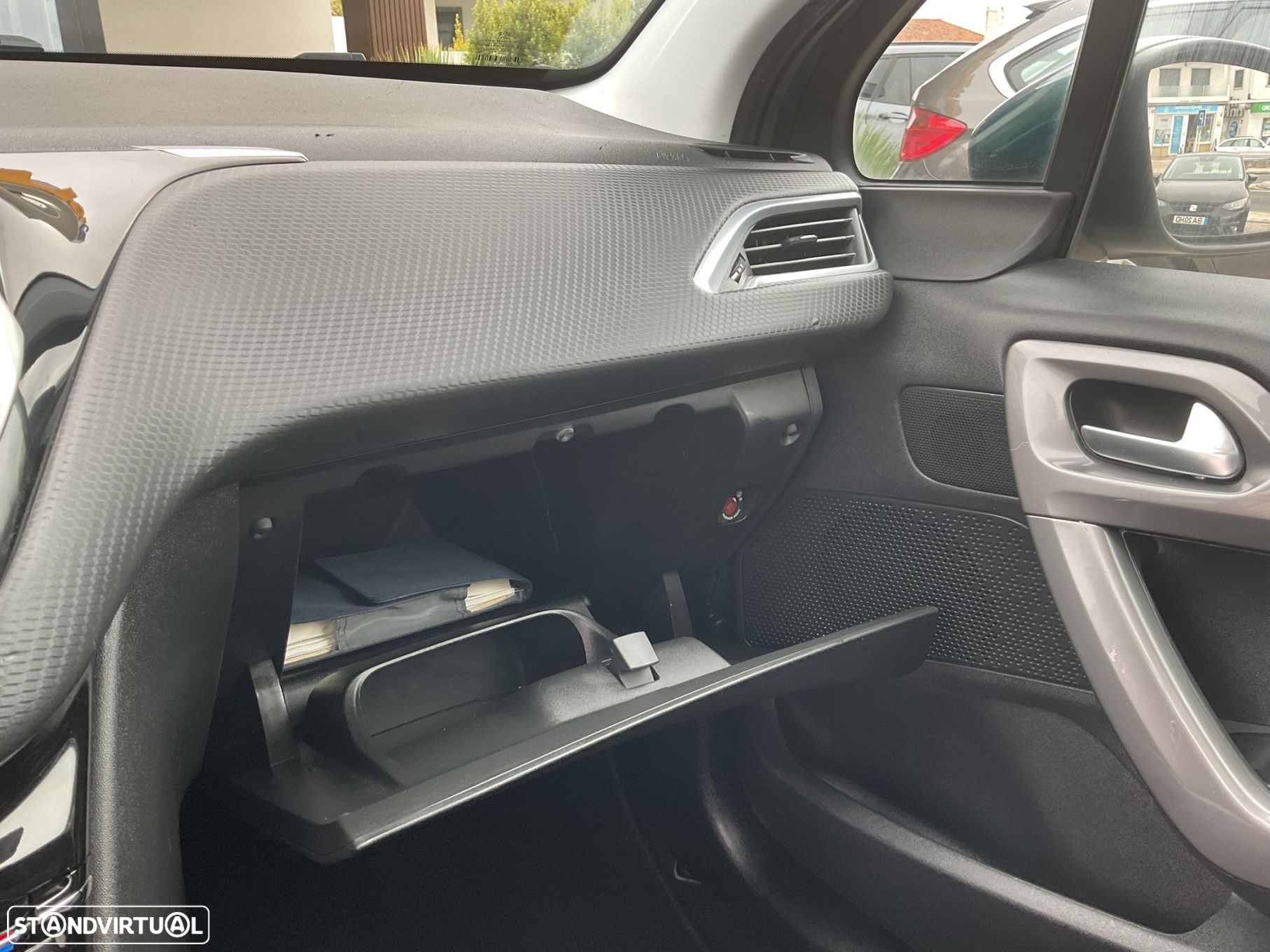 Peugeot 2008 1.6 BlueHDi Allure - 38