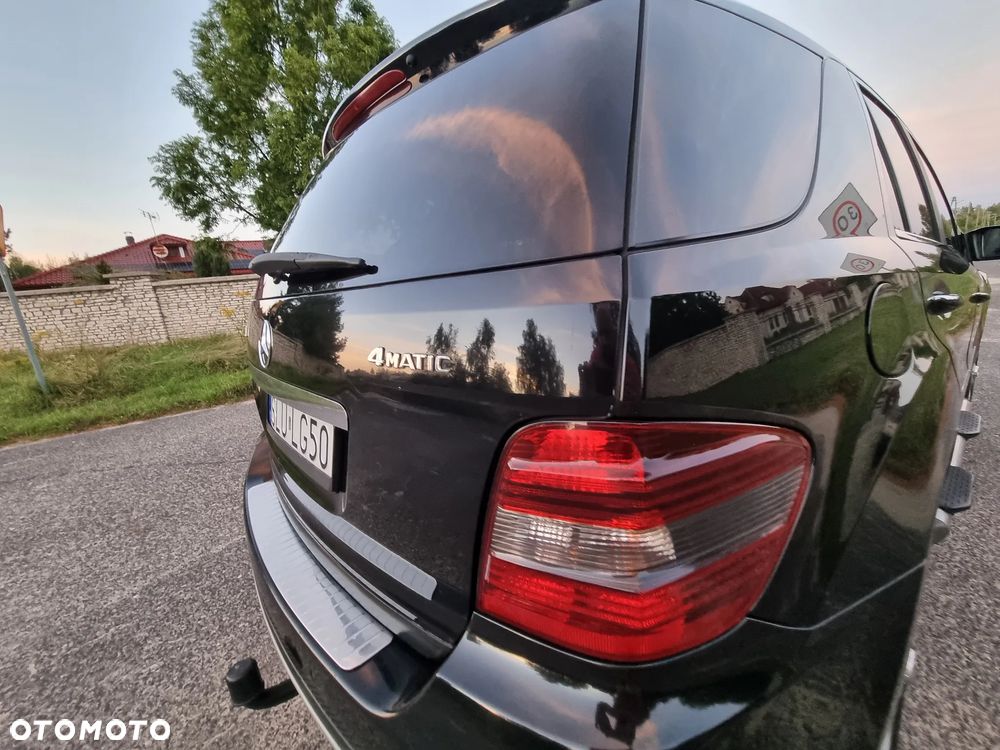 Mercedes-Benz ML - 13