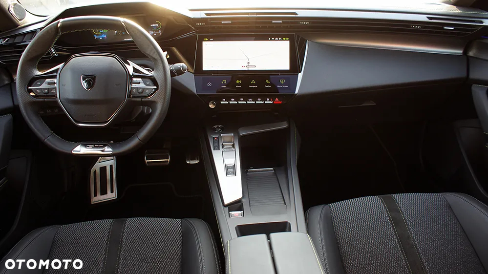 Peugeot 308 Hybrid 180 e-EAT8 Allure - 13
