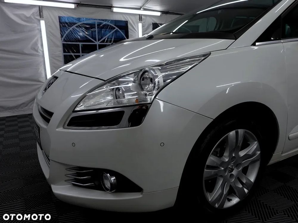 Peugeot 5008 2.0 HDi Premium + - 27