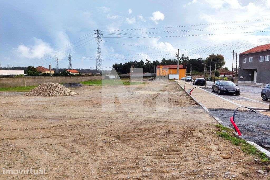 Lote | Terreno | 254m2 | Gião - Grande imagem: 2/12