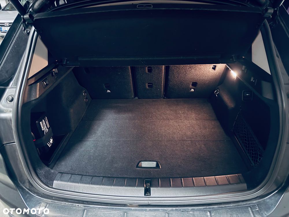 BMW X1 sDrive18d - 14