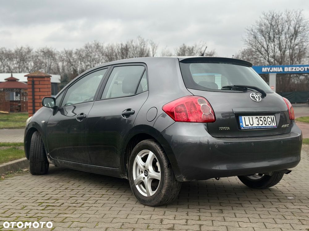 Toyota Auris - 3