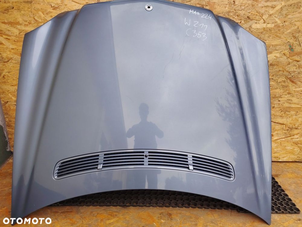 MERCEDES W211  KOD LAK C353  MASKA POKRYWA SILNIKA - 1