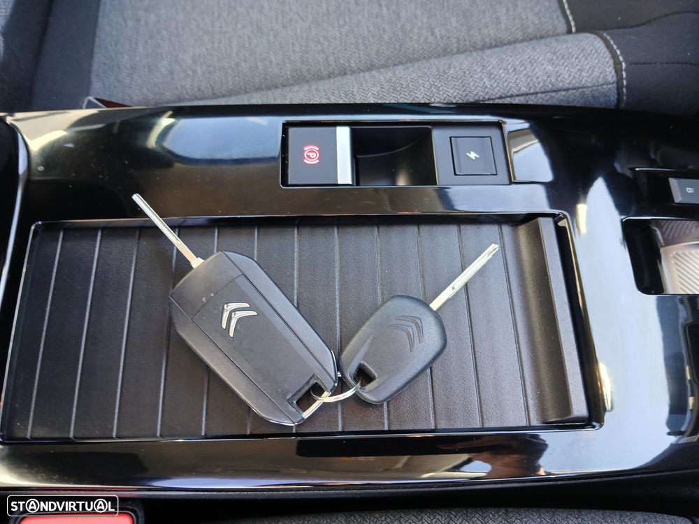 Citroën e-C4 50 kWh Feel Pack - 37