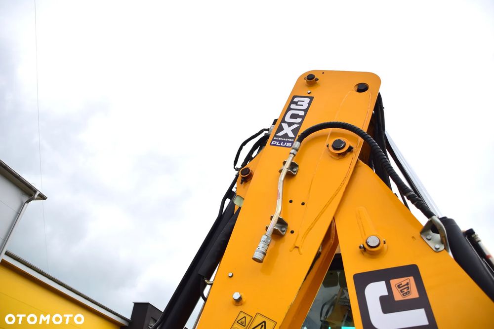 JCB 3CX Sitemaster PLUS - 11