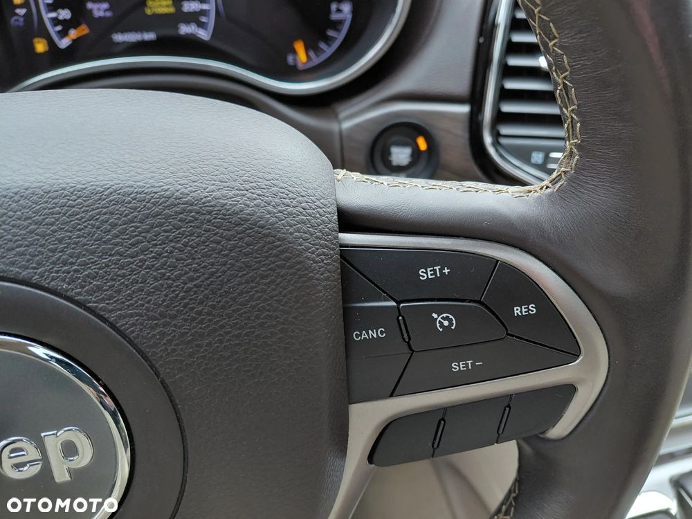 Jeep Grand Cherokee 3.6 V6 Overland - 16