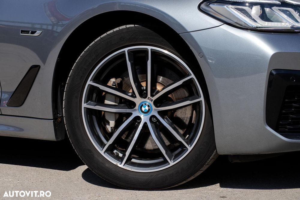 BMW Seria 5 530e xDrive AT PHEV - 6