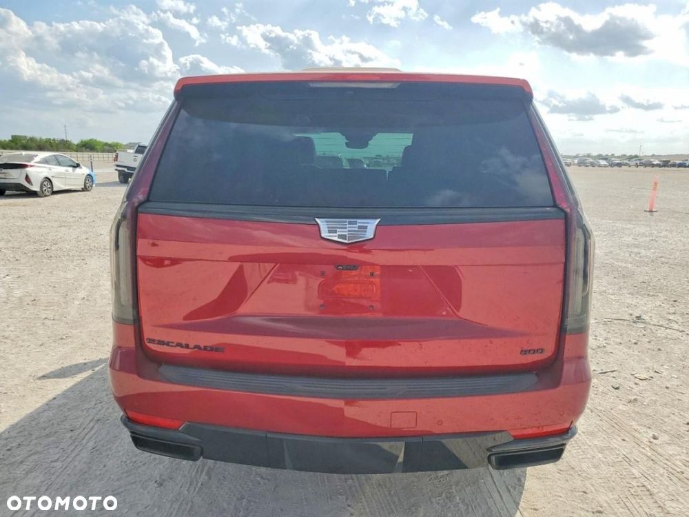 Cadillac Escalade - 7