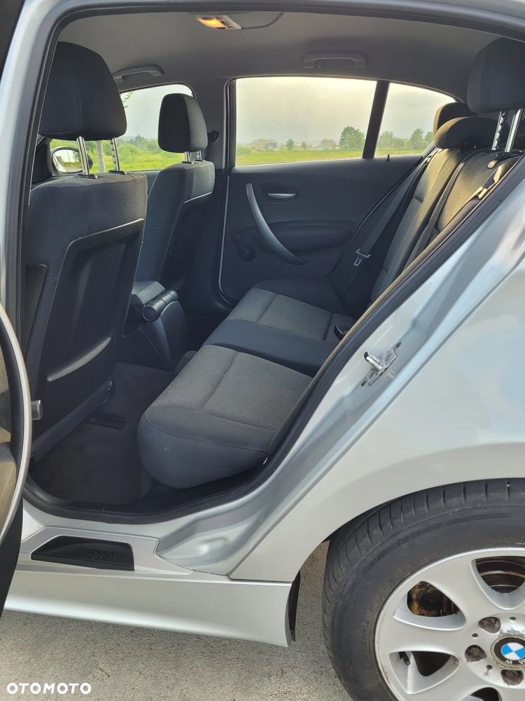 BMW Seria 1 - 17
