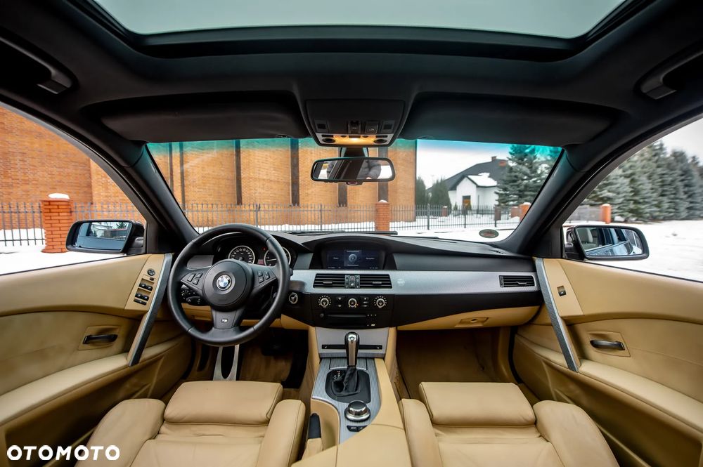 BMW Seria 5 530d - 25
