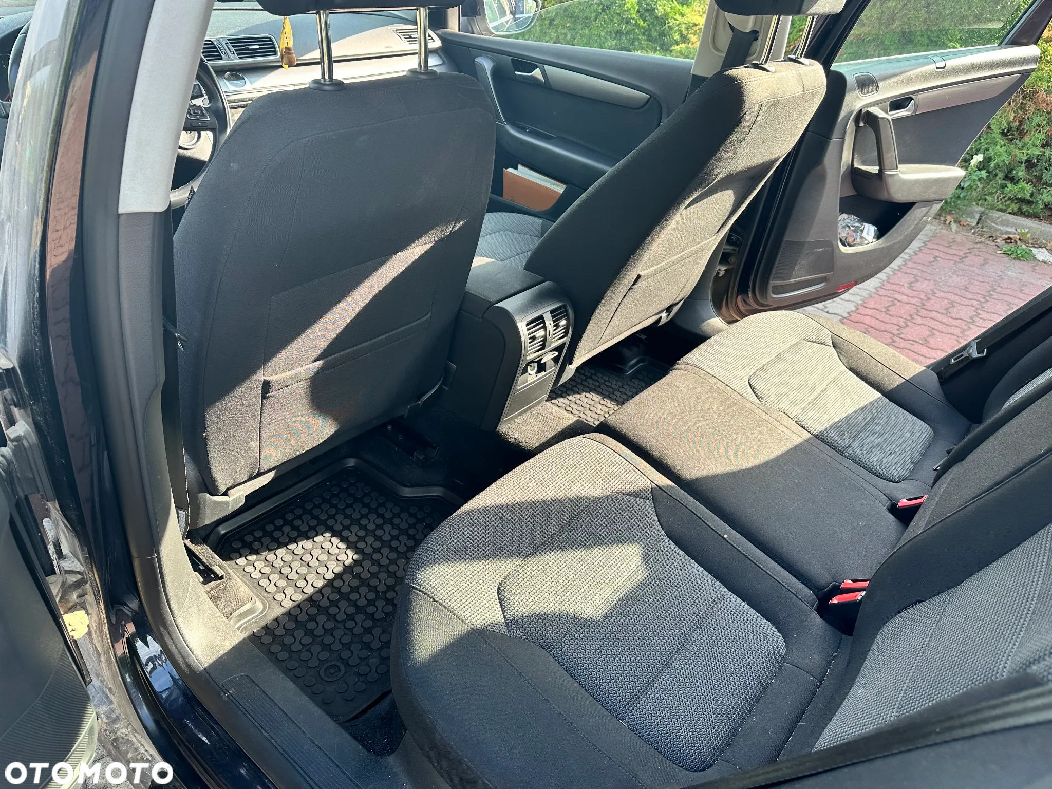 Volkswagen Passat 2.0 TDI Comfortline - 7