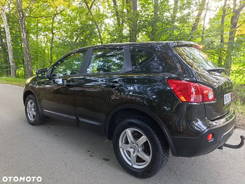 Nissan Qashqai 2.0 dCi DPF acenta - 23