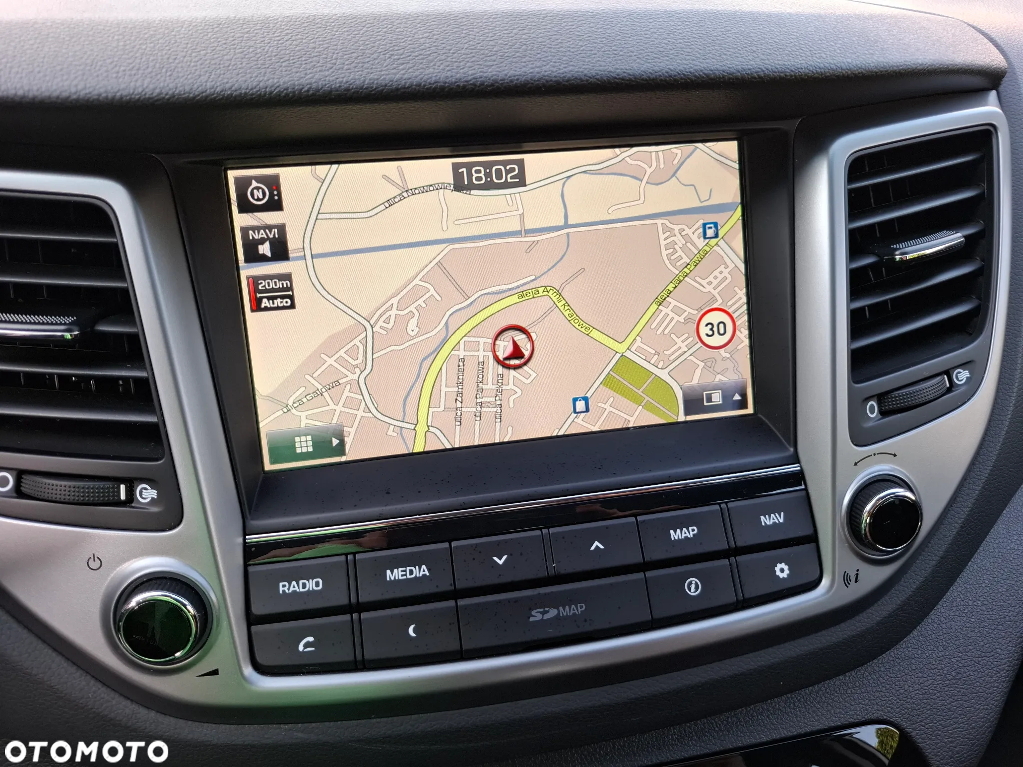 Hyundai Tucson 1.6 GDi Comfort 2WD - 25