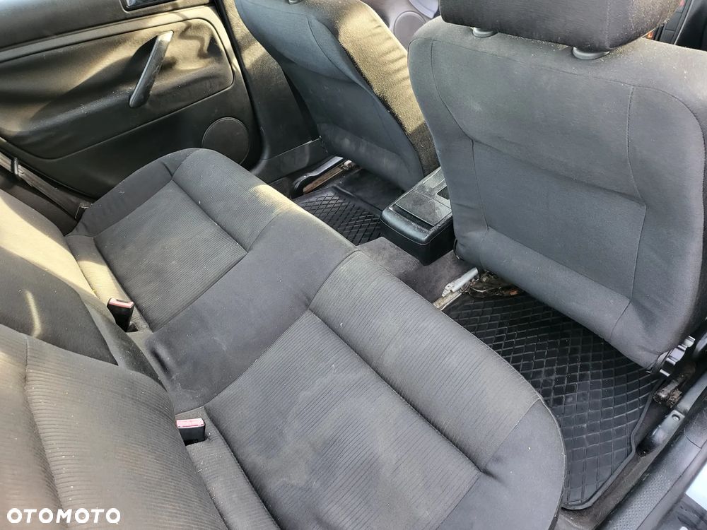 Volkswagen Passat 2.0 Comfortline - 5