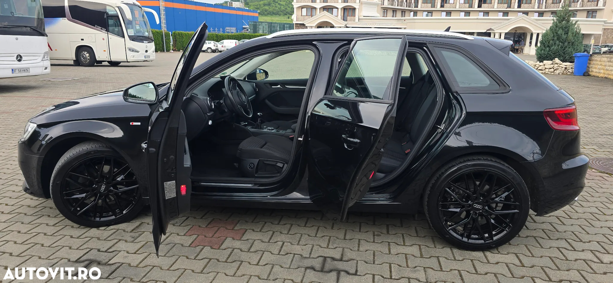 Audi A3 Sportback 1.4 TFSI Attraction - 3