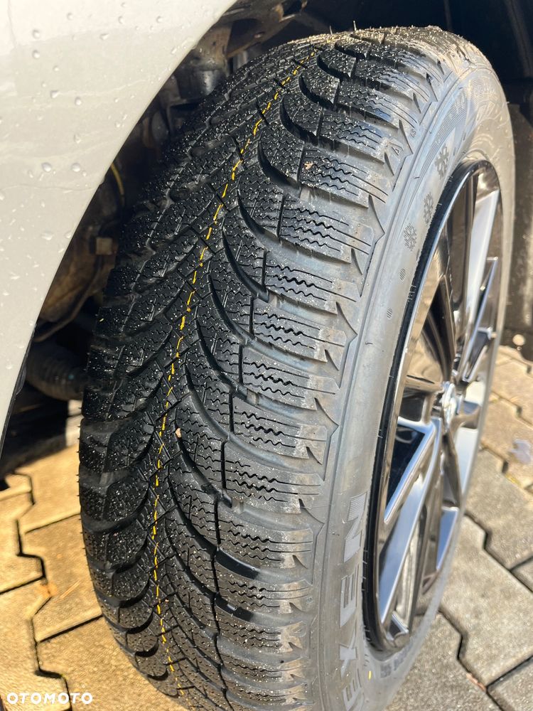 Mazda 2 SKYACTIV-G 90 Homura Aka - 10