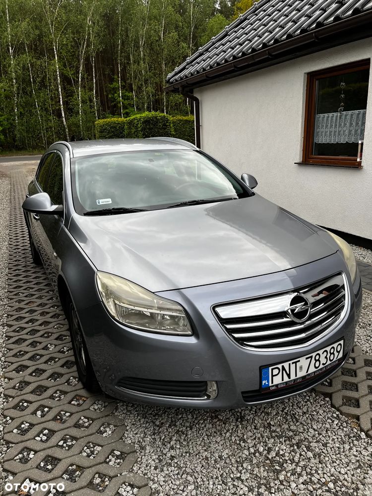 Opel Insignia 1.8 - 1