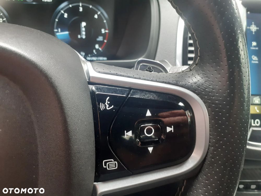 Volvo XC 90 D4 FWD R-Design 7os - 15
