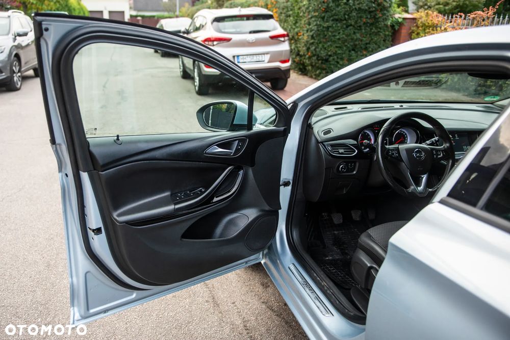 Opel Astra 1.4 Turbo Edition - 17