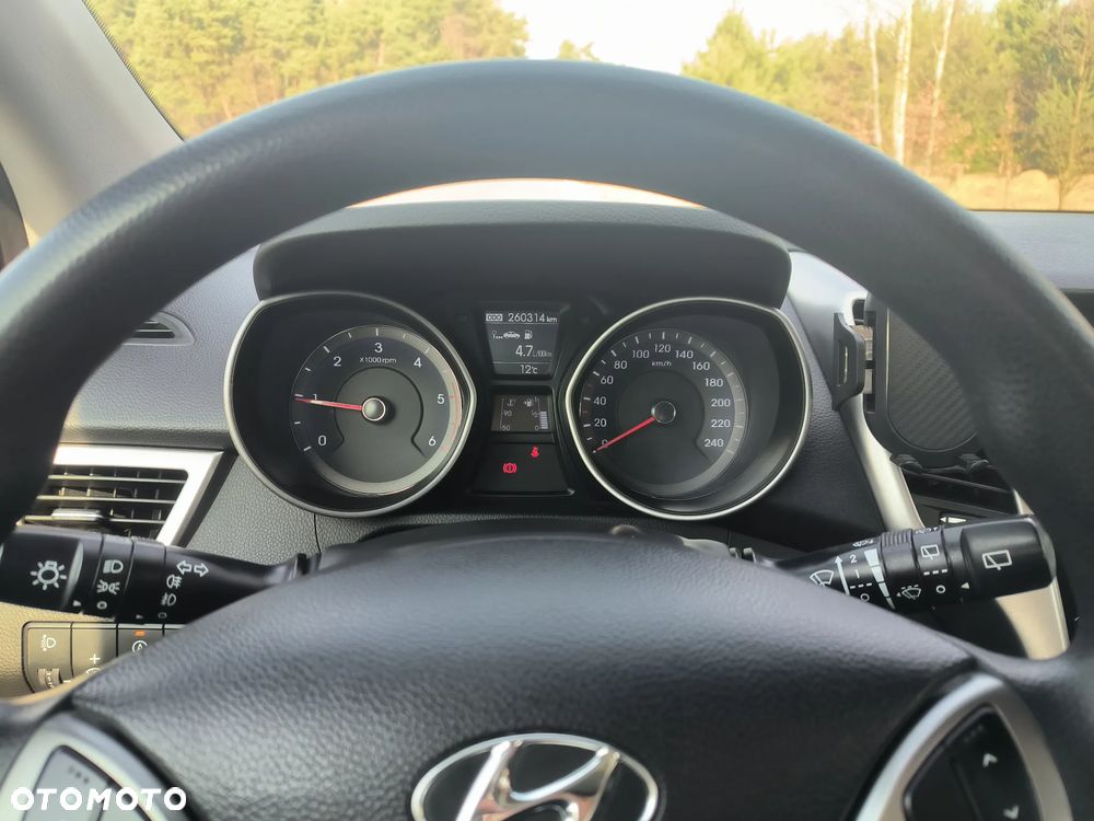 Hyundai i30 1.6 CRDi Classic - 22