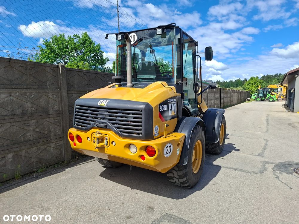 Caterpillar CAT 908 M - 6