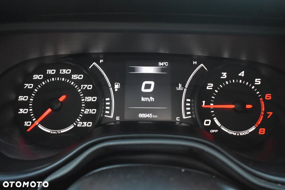 Fiat Tipo - 12