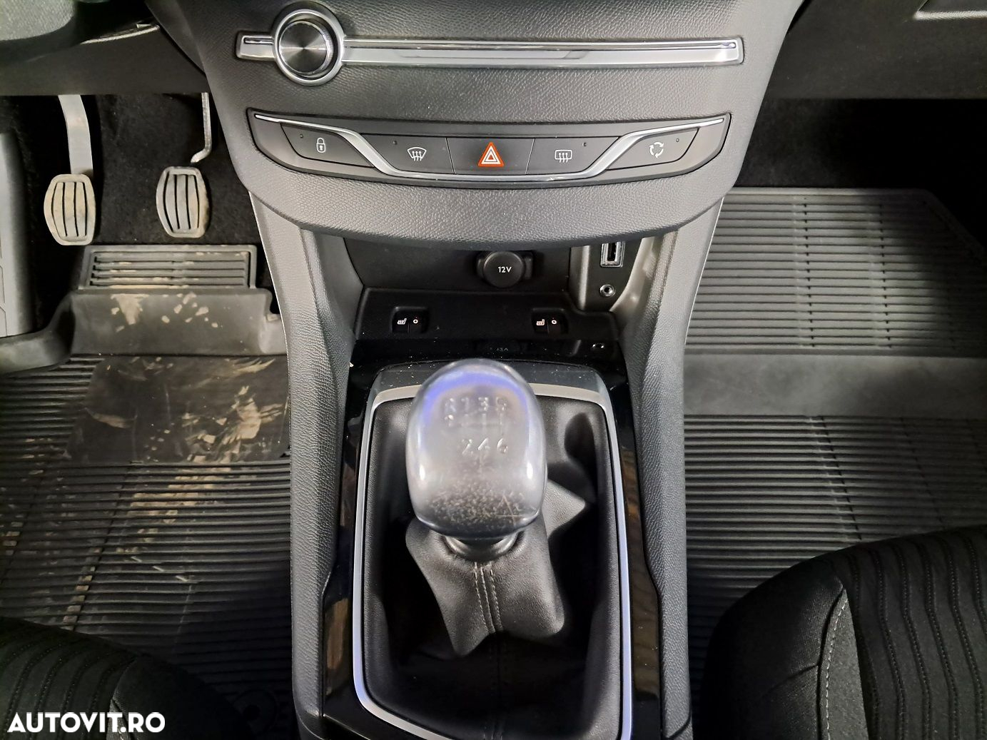 Peugeot 308 - 17