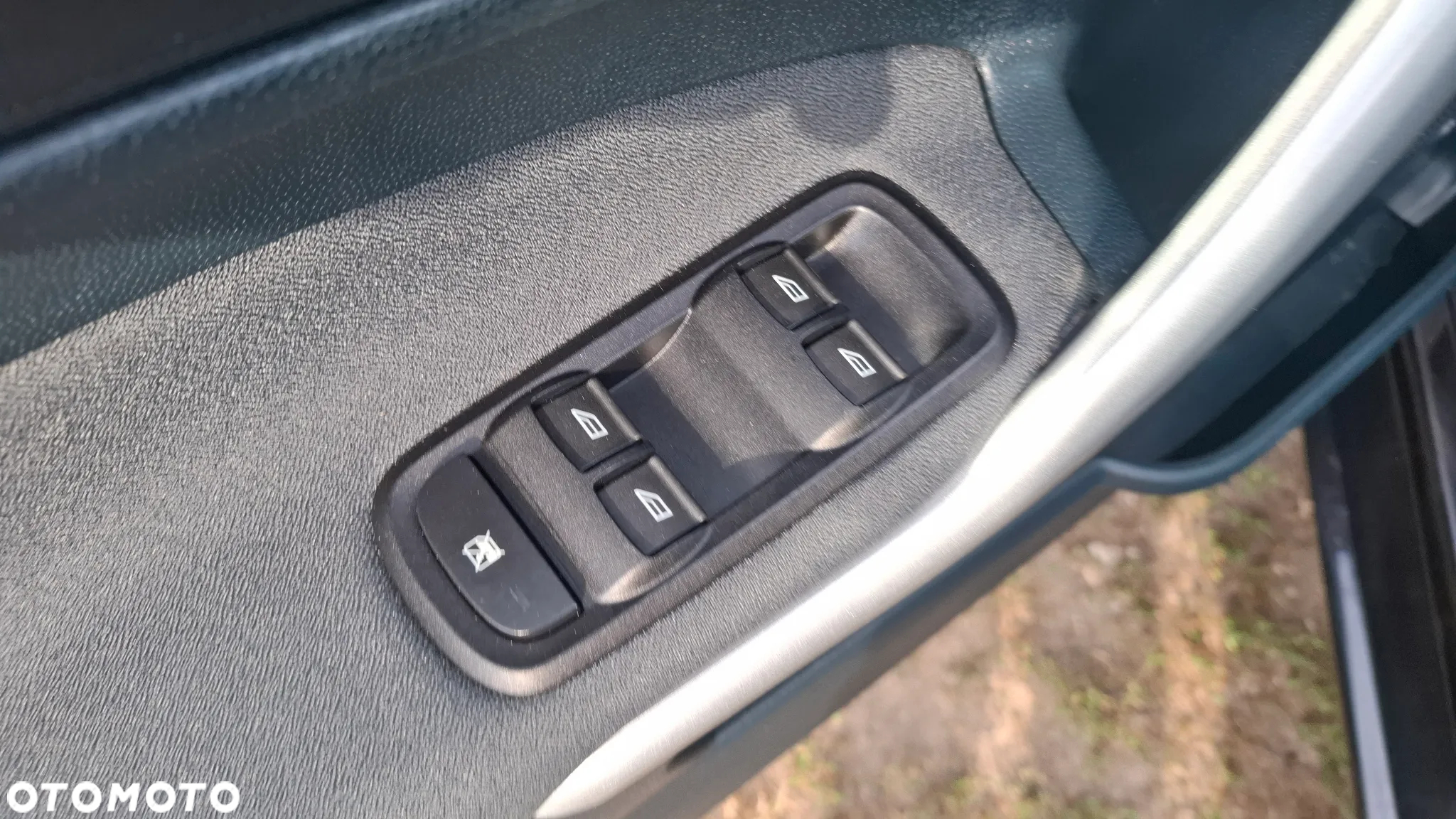 Ford Fiesta 1.25 Champions Edition - 32