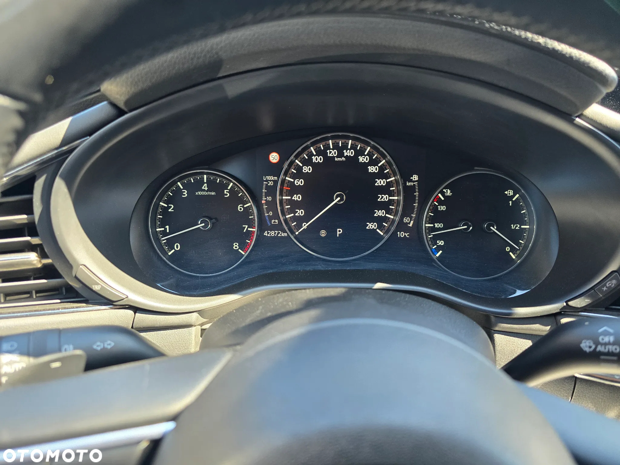Mazda 3 - 8